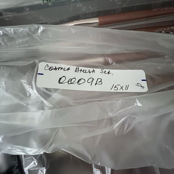 New In Box Japanese QUE 9 Pc Brush Set Full Face Make Up Set Professional Makeup - Picture 12 of 12